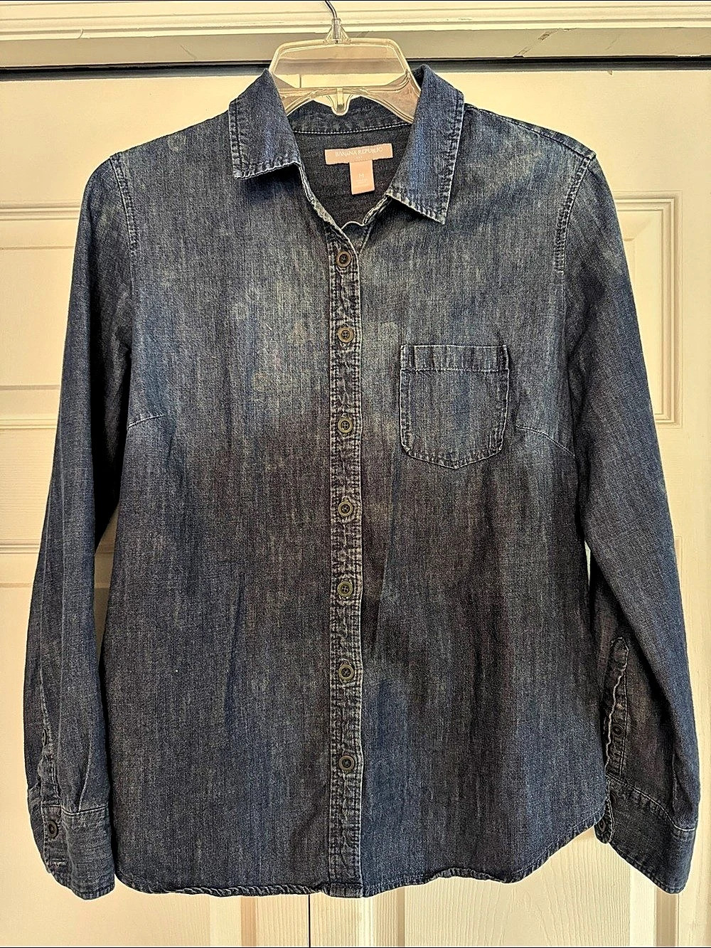 Banana Republic Denim Button Down Shirt Blue Medium